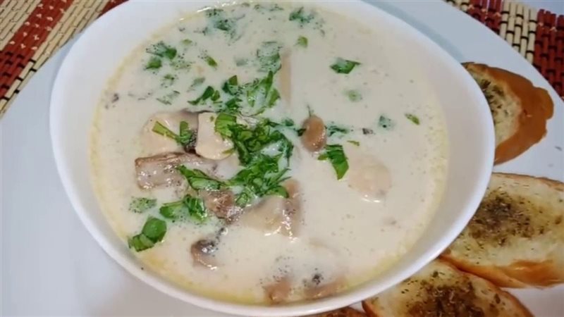 شوربة الفراخ بالكريمة