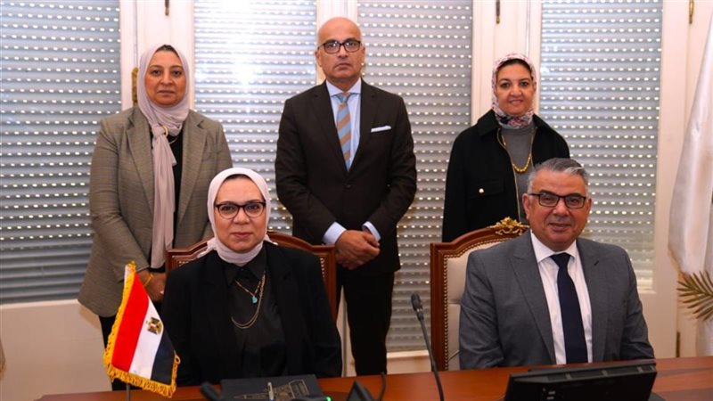 جامعة عين شمس 