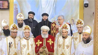 الأنبا بنيامين يرسم 4 كهنة جدد للخدمة في إيبارشية المنوفية