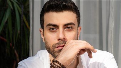 مهند حسني: انتظروا مفاجآت كابتن رامي في حلقات “روج أسود” المقبلة 