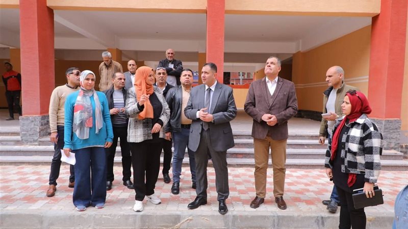 محافظ دمياط يتابع