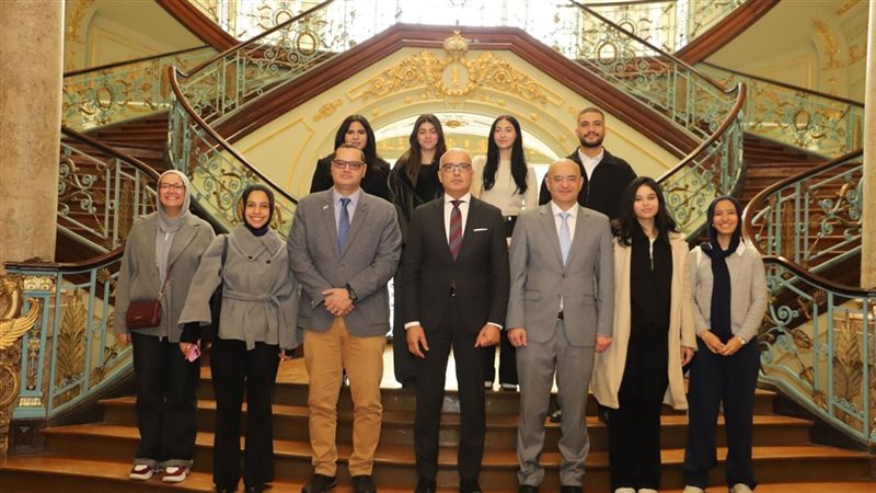جامعة عين شمس 