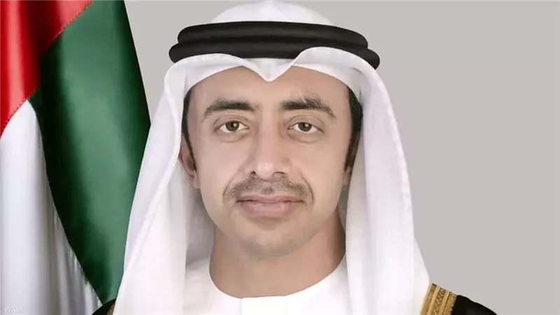 وزير الخارجية الإماراتي