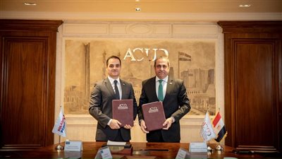 العاصمة الإدارية وبولاريس باركس توقعان عقد تطوير مجمع صناعي باستثمارات 6 مليارات جنيه