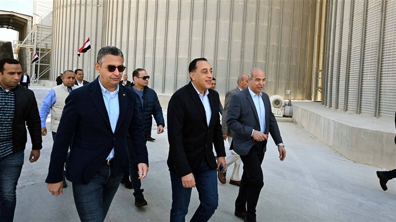 مدبولي يتفقد صومعة