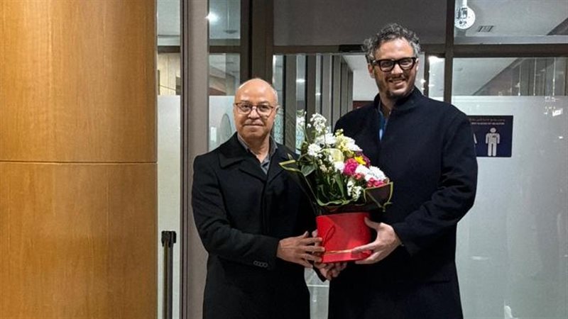 بعثة بيراميدز، فيتو