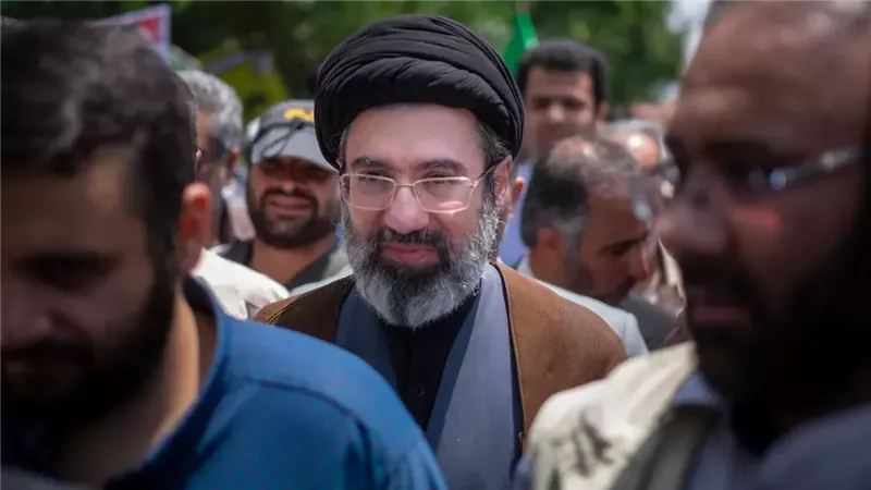 مجتبى خامنئي المرشد