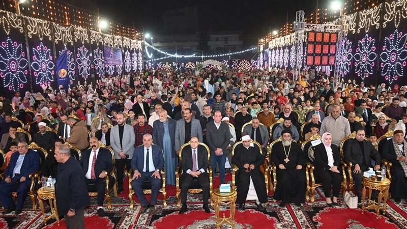 محافظ الغربية يشهد