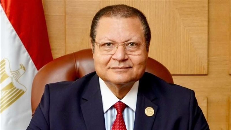 د.أحمد طه، فيتو