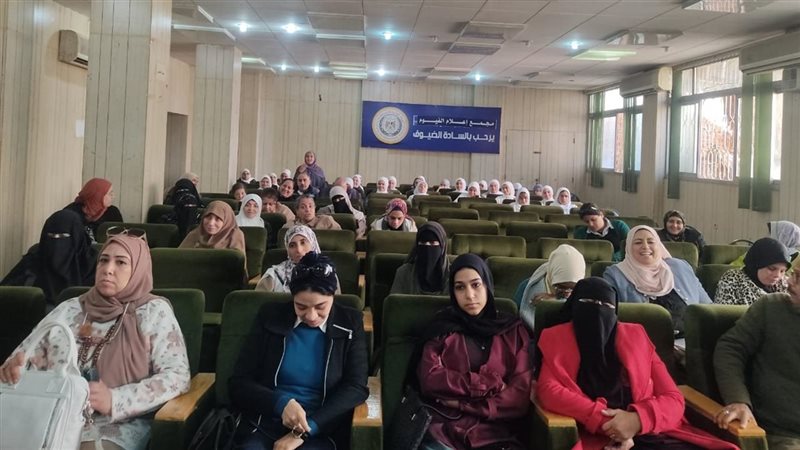 ندوة، فيتو