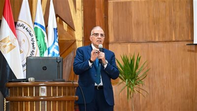 وزير الري: تدريب المهندسين والفنيين على التقنيات الحديثة فى مجالات معالجة وتحلية المياه