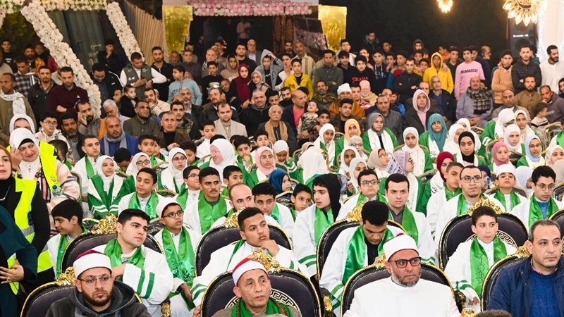 محافظ الغربية يشهد