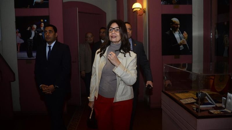 وزيرة الثقافة تتفقد
