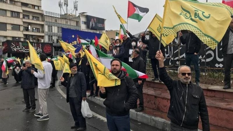 متظاهرون إيرانيون