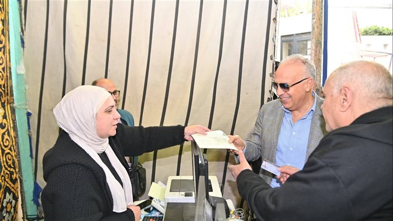 وزير الري يدلي بصوته