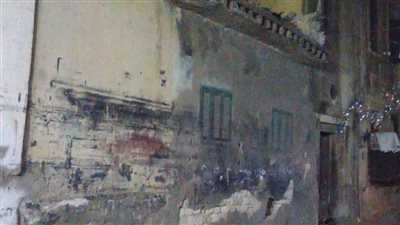 انهيار أجزاء من عقار بمنطقة القباري بالإسكندرية ووقوع إصابات (صور)
