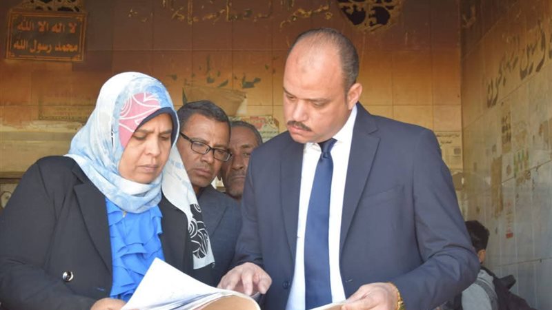 نائب المحافظ ووكيل