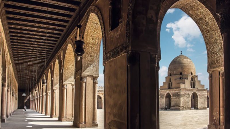 موعد أذان مغرب اليوم