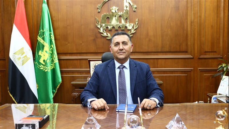 محافظ القليوبية خلال