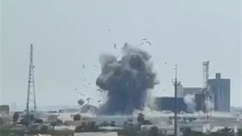 إيران
