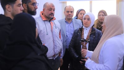نائبة محافظ الإسكندرية تزور ضحية أنهيار عقار القباري
