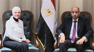 وزير العمل: استراتيجية تعاون مع برنامج الأغذية العالمي لتكثيف التدريب على 