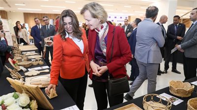 وزيرة التنمية المحلية: الدولة حريصة على دعم رائدات الأعمال
