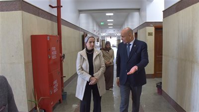 رئيس جامعة السادات: توفير الإمكانيات اللازمة للعملية التعليمية والبحثية بكلية الطب