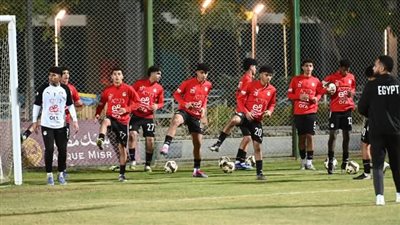 تدريبات استشفائية لمنتخب الناشئين استعدادا لمواجهة تنزانيا (صور)