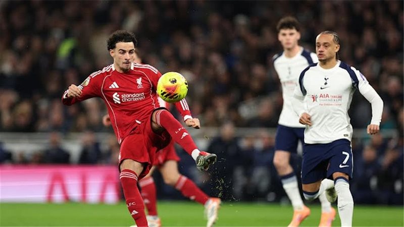ليفربول وتوتنهام