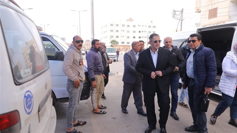 المحافظ يطمئن من