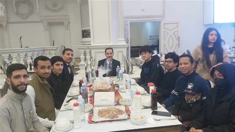 الطلاب الوافدون بجامعة