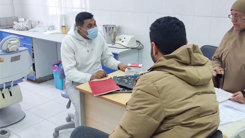 جانب من القافلة الطبية