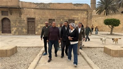 أمين الأعلى للآثار يتفقد مشروعات الترميم بقلعة صلاح الدين الأيوبي 