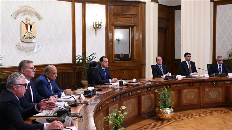 اجتماع برئاسة د.