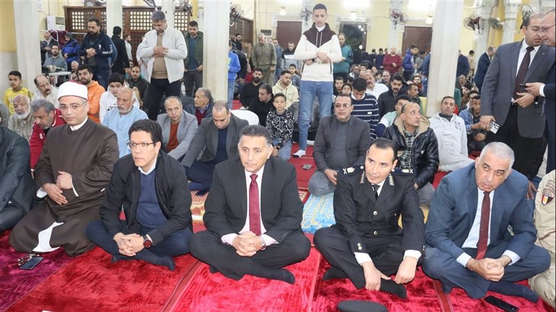 محافظ القليوبية خلال