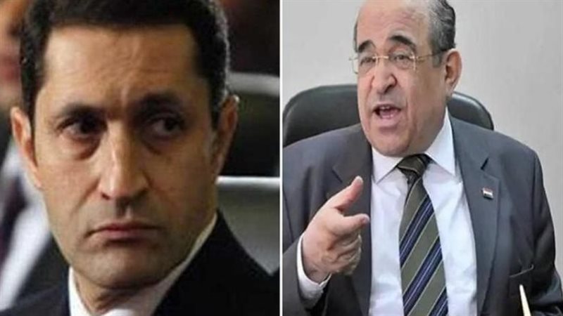 علاء مبارك يهاجم