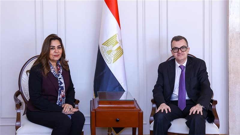 وزيرا التخطيط والتنمية