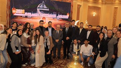 نائب رئيس الوزراء يشارك في حفل الإفطار السنوي لتجارة عين شمس (صور)