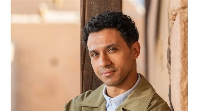 الفنان عصام عمر