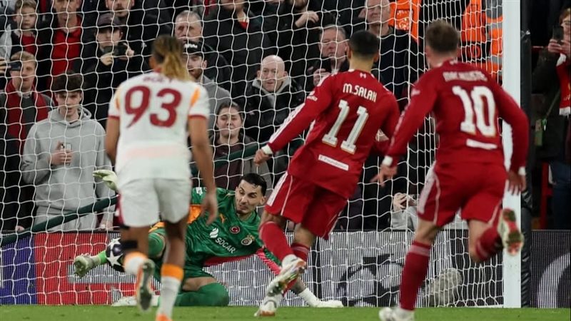 ليفربول ضد جالطة