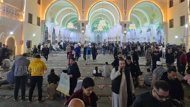 صلاة العيد بمسجد