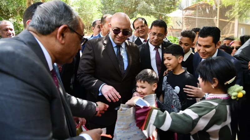 محافظ الفيوم يشارك