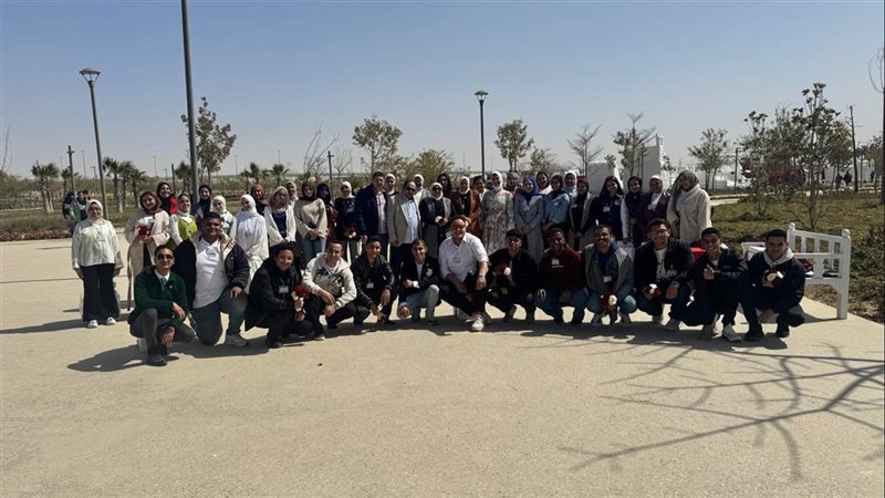 طلاب جامعة القاهرة