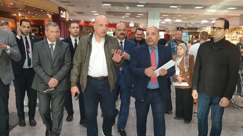 مطار الغردقة 