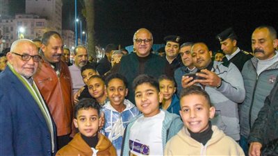 محافظ الإسكندرية ينفذ حملة لإزالة الإشغالات بطريق الكورنيش