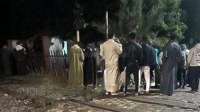  مصرع طفل صدمه قطار أمام مزلقان 