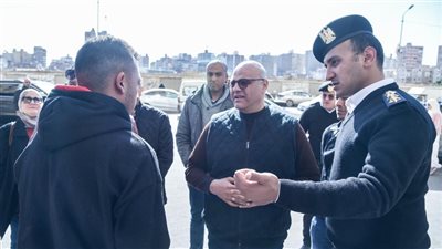 محافظ الإسكندرية يقود حملات موسعة لرفع التعديات وغلق المقاهي المخالفة