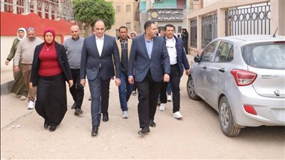 ​محافظ دمياط يتابع تقديم الخدمات التموينية لمواطني مدينة الروضة