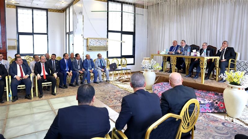 اجتماع نقيب المحامين